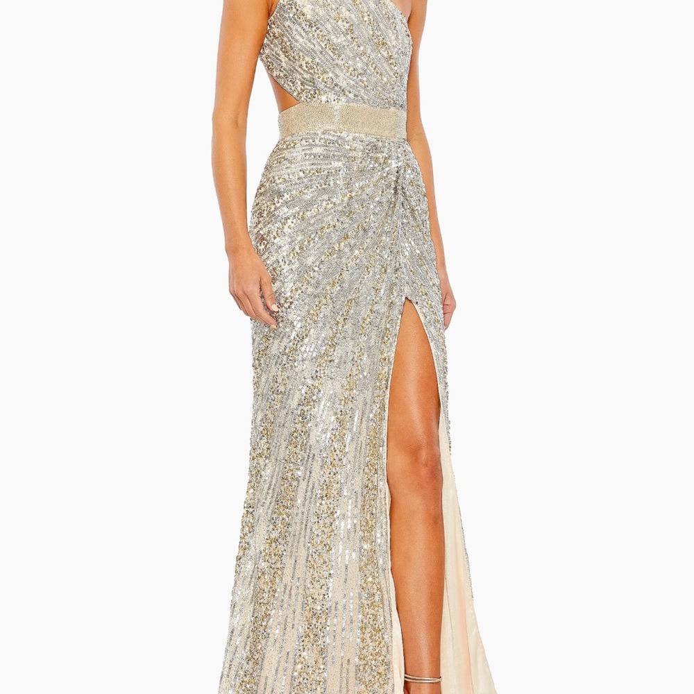 Mac Duggal Sequined Gown Size 8